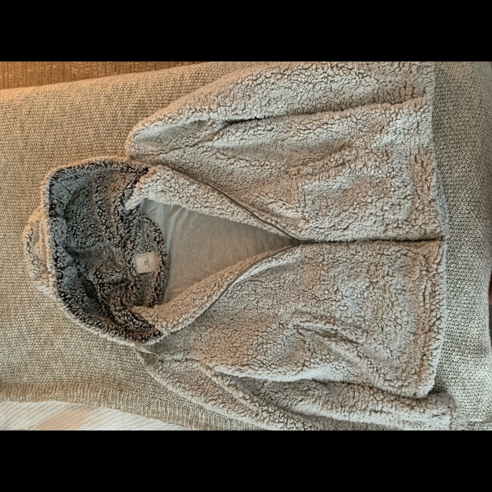 Sherpa jacket (size M)